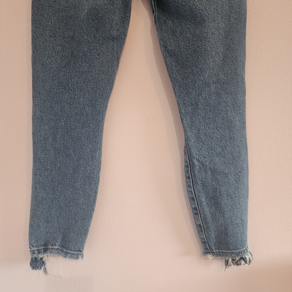 Frame Le High Skinny Cropped Jeans in Clarin Rips High Rise Size 26 - Picture 8 of 12